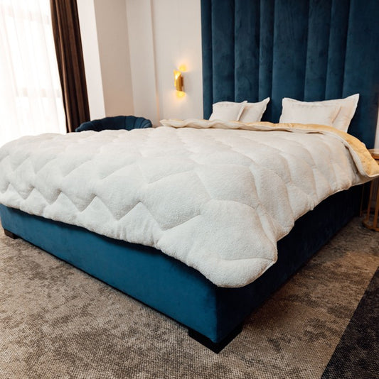 Pilota Iarna Blana 140x210 cm - ThermaFur Medicinala Matlasata